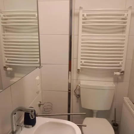 Falkennest-lu Apartment *